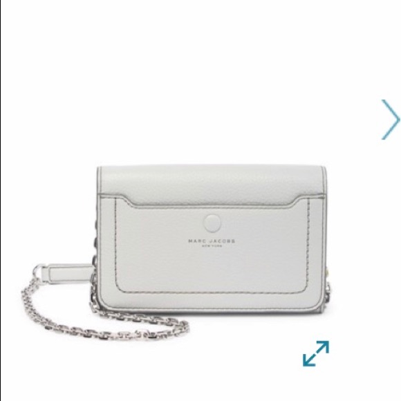 Marc Jacobs Handbags - Marc Jacobs Empire City Leather Crossbody Bag